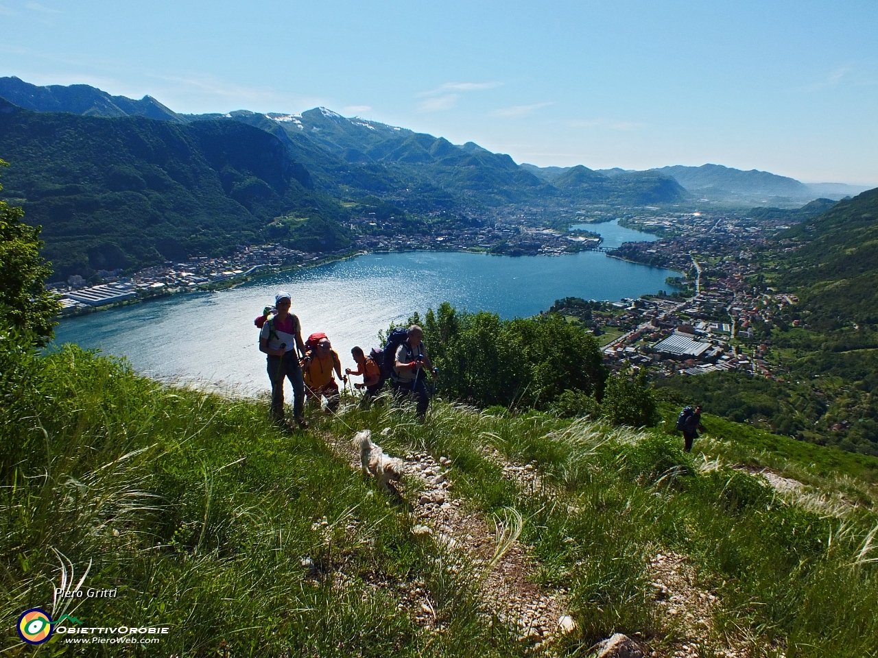 11 Vista sui Laghi di Garlate ed Olginate.JPG